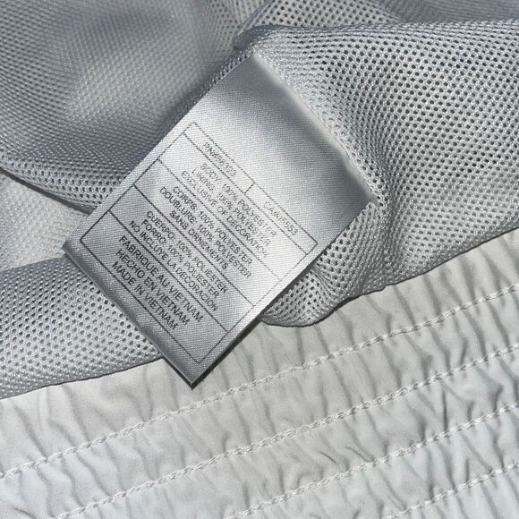 Nike Sportswear Retro White Red Stripe Arms Full Zip Athletic Jacket Women’s Lar - Picture 13 of 16